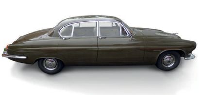 1964 - JAGUAR MK X 3.8L «La vision du grand luxe automobile selon Jaguar»
Marque:...