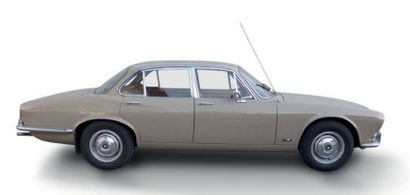 1971 - JAGUAR XJ6 S1 2.8L «La XJ6 perpétue la tradition du raffinement made in Jaguar»
Marque:...