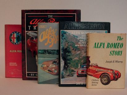 null MODIFICATION CATALOGUE // Lot de 5 livres sur Alfa Romeo, comprenant:
Joseph...