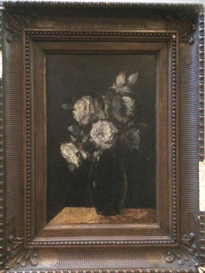 WALTER VAES (1882-1958) 
Bouquet de fleurs
Huile sur panneau, signée en bas à droite
48...