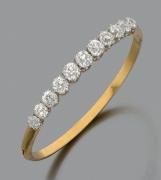 null Bracelet jonc en or jaune 18k serti de diamants de taille ancienne en légère...