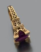 TOURNAIRE «French Kiss XL» Bague or jaune 18K ciselée de la Tour Eiffel sertie d'une...