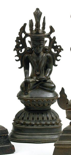 null Buddha Bronze. H.: 23 cm Birmanie / Myanmar. ca 16°-17° siècles Ancien Buddha...