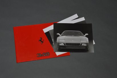 null Ferrari
Lot comprenant:
- Le catalogue de la Ferrari 348 en langue française
-...