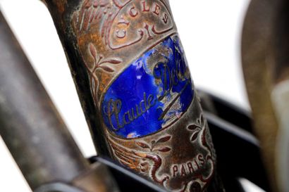 Circa 1910 - Claude DELAGE Bicyclette à moteur auxilliaire
Rarissime
L'ancêtre du...