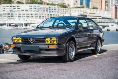 1983 - ALFA ROMEO Le coupé Alfetta, qui reprend la prestigieuse appellation d'une...