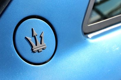 1994 - MASERATI GHIBLI II BITURBO 2L La Maserati Ghibli II est présentée au salon...