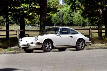 1967 - PORSCHE 911 2.0L S Cette Porsche 911 S 2 litres appartient depuis plus de...