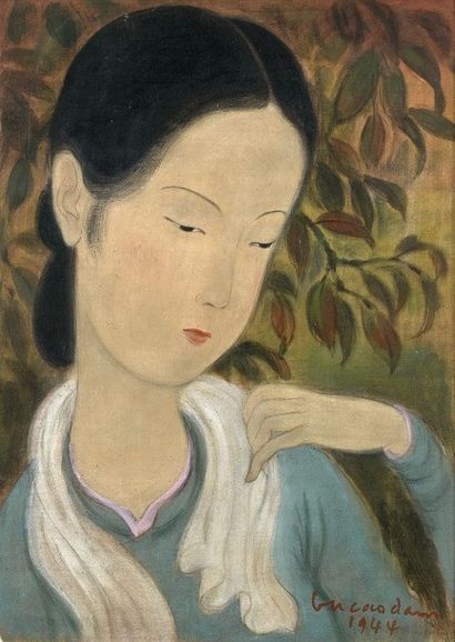 VU CAO DAM (1908-2000) Jeune fille, 1944
Encre et couleurs sur soie, signée et datée...