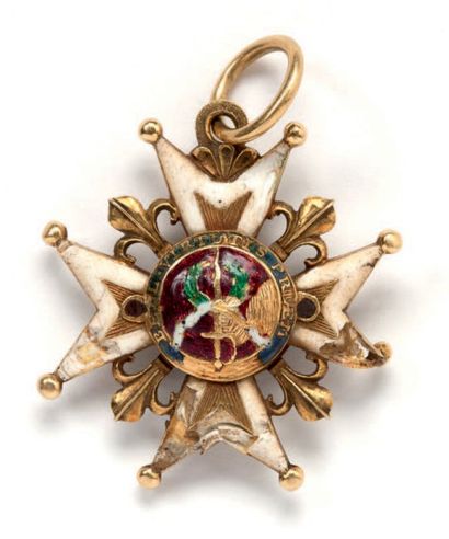 France Ordre de Saint Louis Croix, Louis XV, du modèle de la création.
Or, émail,...