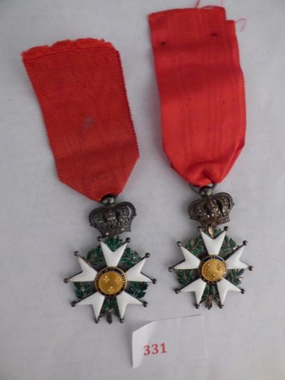 France Ordre de la Légion d'honneur
Lot de 2 étoiles de Chevalier, Restauration.
Argent,...