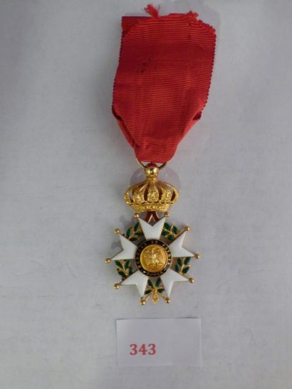 France Ordre de la Légion d'honneur Étoile d'Officier, IInd Empire.
Or, émail (éclats),...