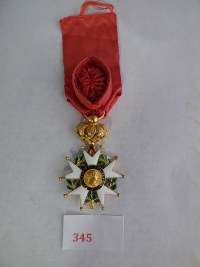 France Ordre de la Légion d'honneur Étoile d'Officier, IInd Empire.
Or, émail (cheveux),...