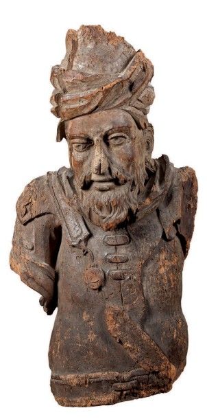 null Sculpture en bois représentant un guerrier maure ou sarazin, portant une cuirasse...