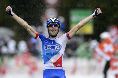 null 1 Maillot cycliste Française des Jeux signé par Thibaut
Pinot