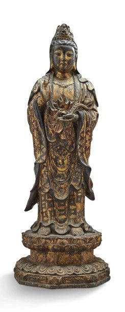 JAPON - XVIII-XIXè siècle Kannon Bosatsu (Guan Yin)
Marque à l'arrière. Le bodhisattva...