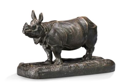 A. BARYE (1839-1882) Rhinocéros
Bronze signé sur la terrasse
H: 9 - L: 15 cm