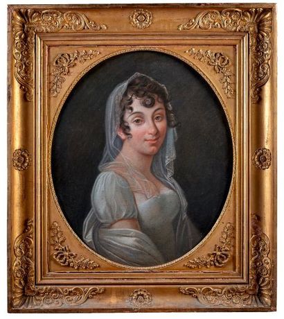 École Française du XIXe siècle Femme au voile
Pastel sur papier 62,5 x 52,5 cm (à...