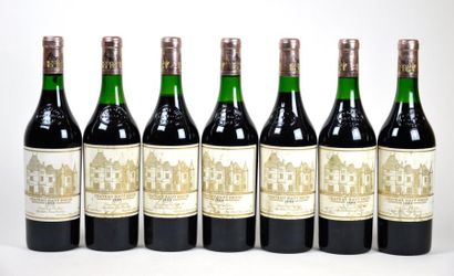 null 7 B CHÂTEAU HAUT BRION (1 à 2,2; 1 à 2,7; 1 à 3; 1 à 3,3; 1 à 3,5 et 1 à 4 cm;...