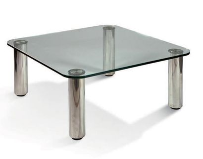 Marco ZANUSO (1916-2001) 
Table basse «Marcuso» à plateau en verre reposant sur quatre...
