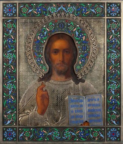 PAVEL SAZIKOW 
Icône représentant le Christ pantocrator
Oklade en vermeil émaillé...