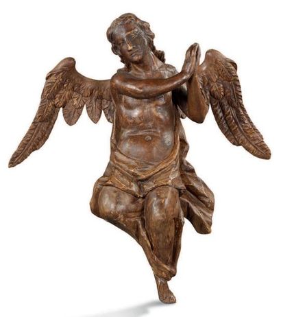 null PAIRE D'ANGES aux ailes déployées, en bois naturel mouluré et sculpté.
XVIIIe...