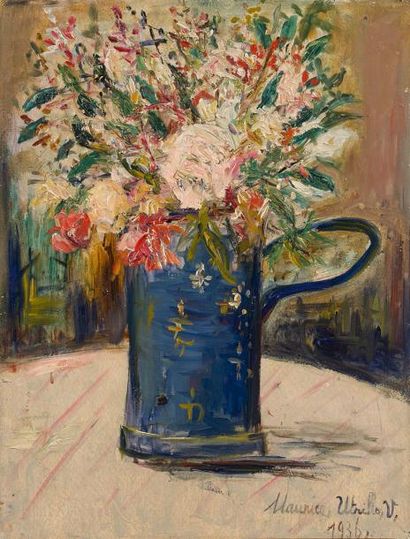 Maurice UTRILLO (1883-1955) Bouquet de fleurs dans un vase bleu, 1936 Huile sur papier...