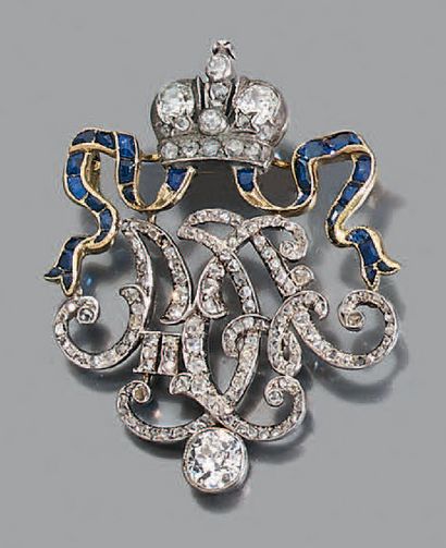 null Broche ornée d'un chiffre couronné en or 14k (585) et argent (<800) serti de...