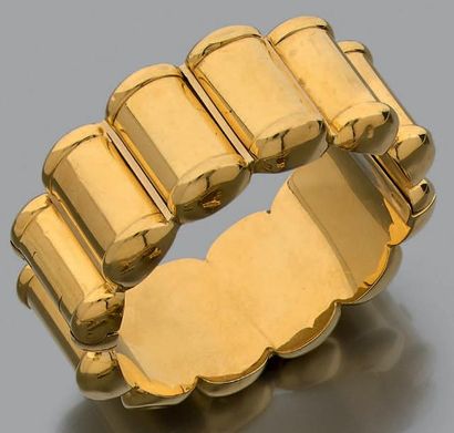 Large bracelet jonc en or jaune 18k (750)...