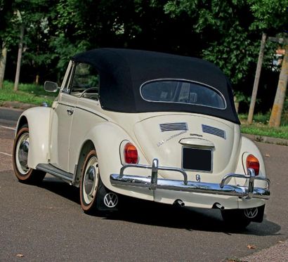 1969 - VW COCCINELLE CABRIOLET A Titre de circulation français / French registration...