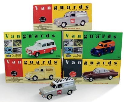 VANGUARDS Lot de 5 miniatures à l'échelle 1/43:
- Ford Popular Van
- Ford Anglia...