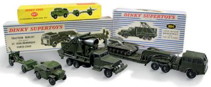 DINKY TOYS Lot de 3 miniatures dans leurs boites d'origine:
- Dinky Supertoys tracteur...