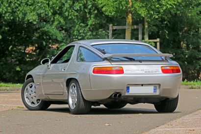 1991 PORSCHE 928 GT EX JOHNNY HALLYDAY Sans réserve / no reserve

La 928 est née...