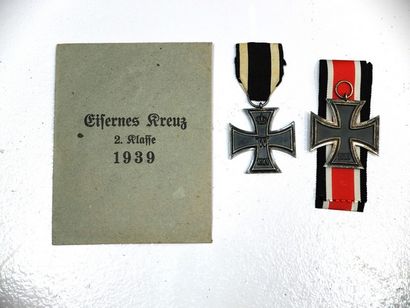 null Allemagne Ordre de la Croix de fer. Lot de 2 croix de 2è classe, 1914, 1939....