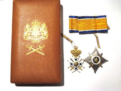 null Pays-Bas Ordre d'Orange-Nassau. Ensemble Grand-Officier, à titre militaire....