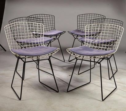 null HARRY BERTOIA & KNOLL

"Diamond chair"

Ensemble de 6 fauteuils en fils d'acier...