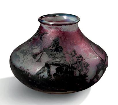 EDMOND LACHENAL (D'APRÈS UN DESSIN DE) & DAUM Vase à corps toupie épaulée et petit...