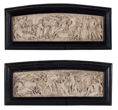 null PAIRE DE PLAQUES en ivoire sculpté en bas relief à décor de scènes mythologiques.
XVIIIe...