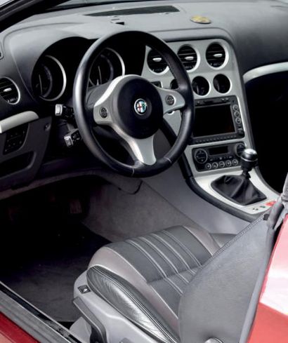 2006 - ALFA ROMEO BRERA SPIDER V6 Depuis toujours les cabriolets Alfa Romeo ont fait...