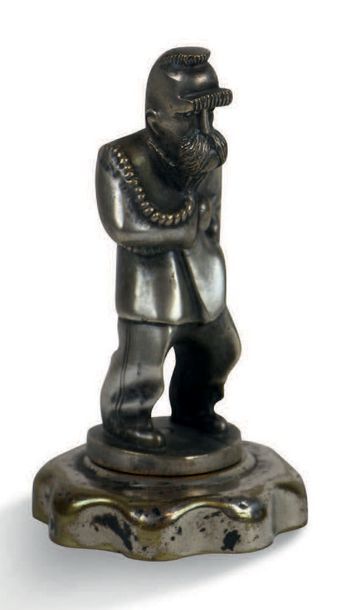 null MASCOTTE
Rarissime mascotte de radiateur en bronze argenté des années 1920,...