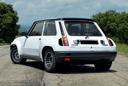 1984 - RENAULT R5 TURBO 2 Un magnifique exemplaire
Un modèle représentatif de l'ère...