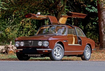1976 - ALFA ROMEO GIULIA 2000 GTV «GULLWING»