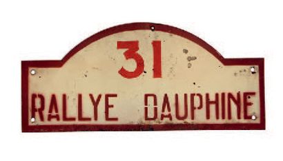 null RALLYE DAUPHINE Plaque de l'équipage 31
Circa 1950
Etat d'usage