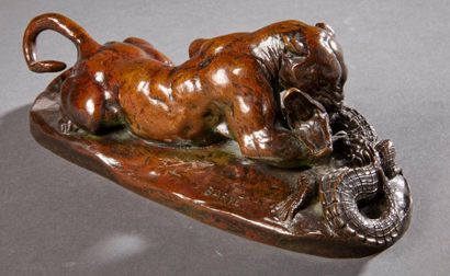 null Antoine Louis BARYE (1796-1875)

Jaguar dévorant un crocodile

Sujet en bronze...