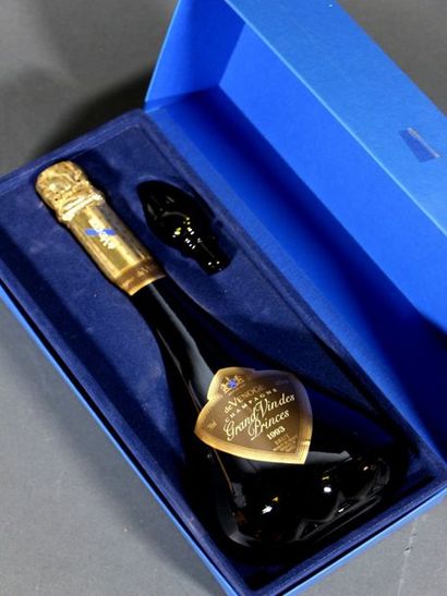 null 1 B CHAMPAGNE CUVÉE DES PRINCES (Coffret) De Venoge 1993

