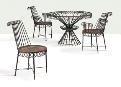 Mathieu MATÉGOT (1910-2001) Ensemble comprenant une table, 2 fauteuils, 1 chaise...