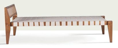 Pierre Jeanneret (1896-1967) Lit dit single bed design
Teck, toile de coton, moelle...