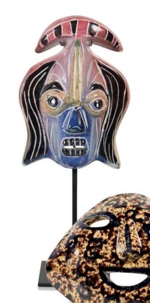 JAQUE SAGAN (1927) Masque
Céramique
Signée
H.: 23 cm.
Circa 1960

Mask
Ceramic, metal
H.:...
