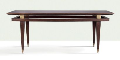 PIERLUIGI COLLI (1895-1968) Table 842
Acajou, laiton
79 x 200 x 87 cm, avec les allonges
L:...