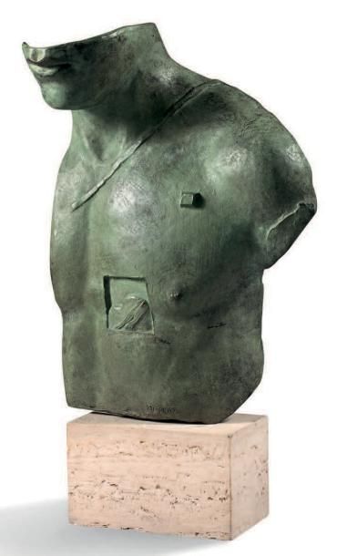 Igor MITORAJ (1944-2014) 
Asclepios
Bronze à patine verte, signé en bas à droite...